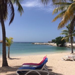 Meet your Posher, Lakeisha